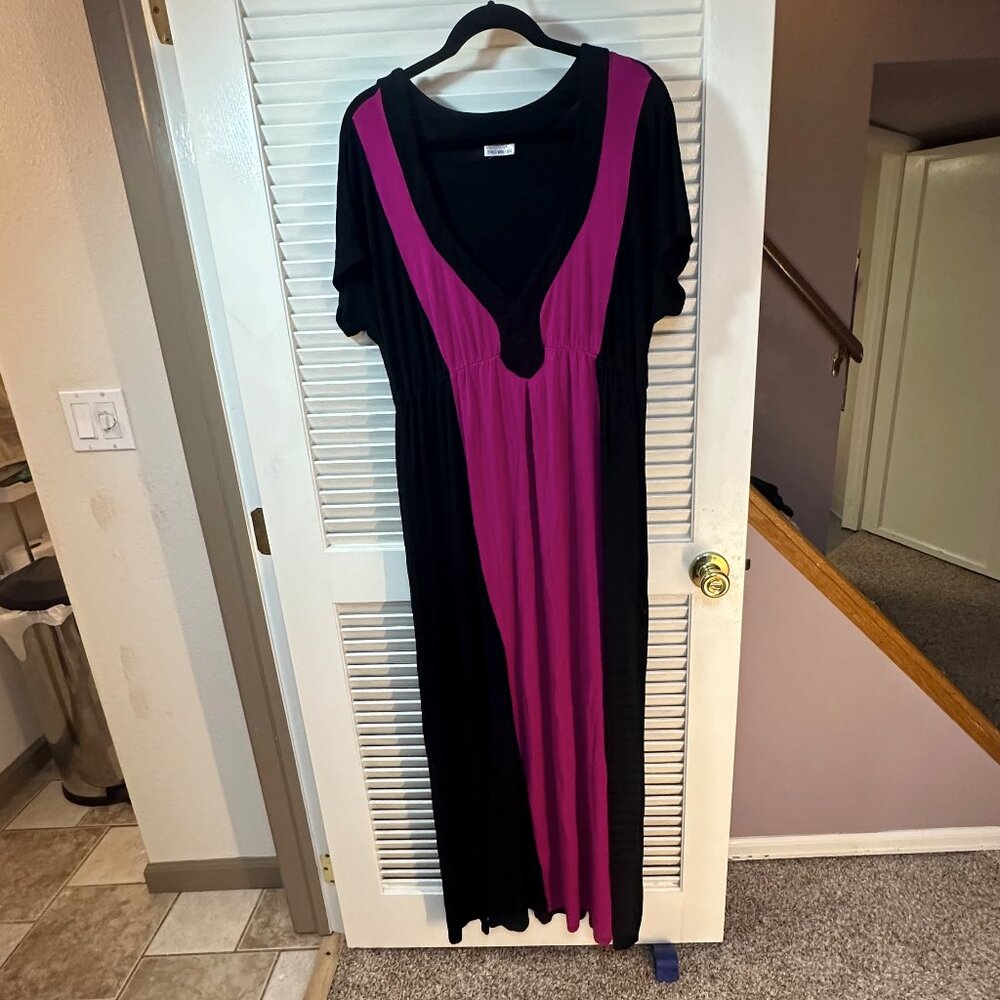 Sealed With A Kiss Designs (SWAK) “Cassandra” Color Block Dress–Black & Magenta